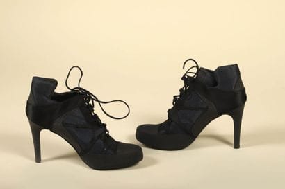 STELLA MC CARTNEY.
Paire de snickers à lacets...