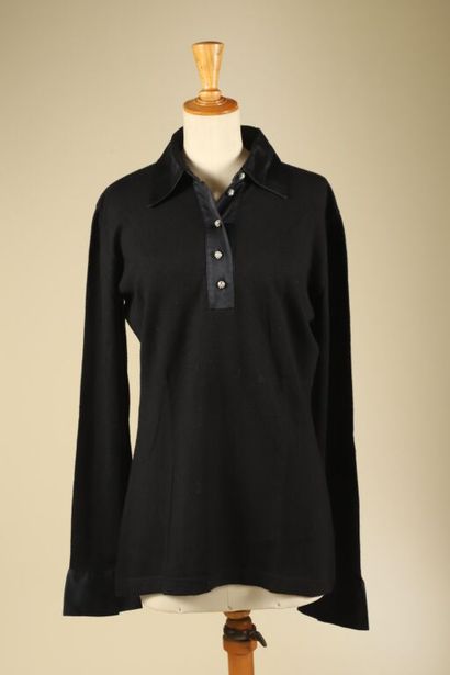 LANVIN par Albert Elbaz. 
Pull à manches...