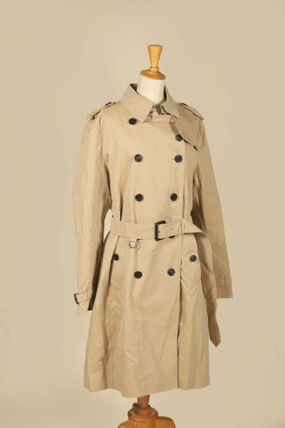 BURBERRY.
Trench masculin en toile de coton...