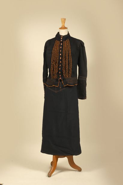 JEAN PAUL GAULTIER JEANS.
Ensemble comprenat...