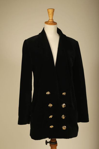 KARL LAGERFELD.
Veste blazer en velours noir,...