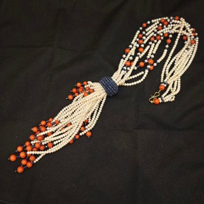 Collier de type bayadère composé d'un tour...