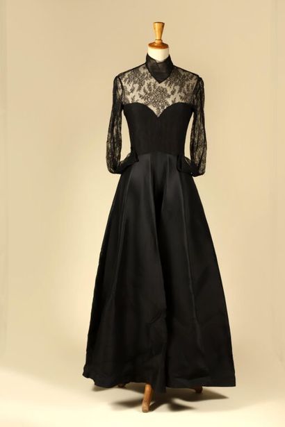 JEAN-LOUIS SCHERRER COUTURE.
Robe grand soir,...