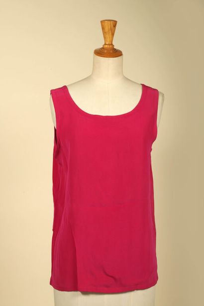 YVES SAINT-LAURENT VARIATION. 
Caraco fuchsia...