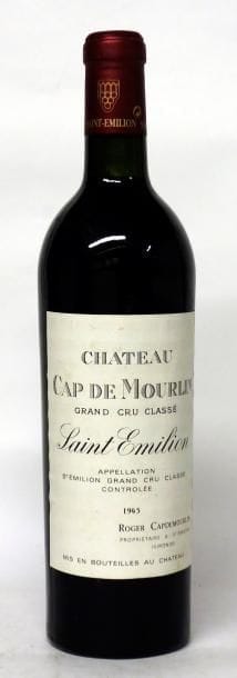 VINS ROUGES DE BORDEAUX
1 Bouteille CHÂTEAU...
