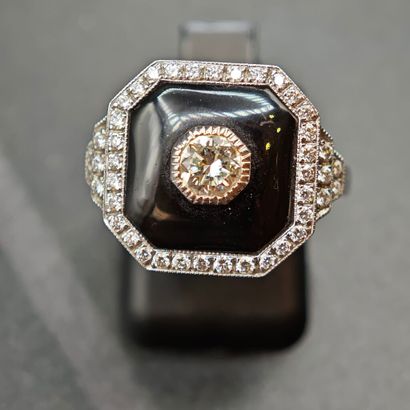 * BAGUE en or blanc 750‰ de style Art Déco,...