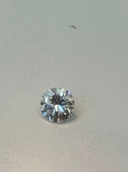 DIAMANT brillanté naturel sur papier pesant...
