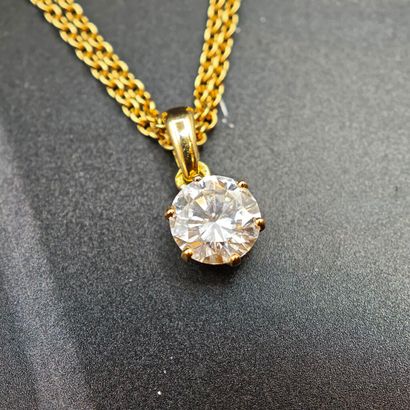 PENDENTIF en or jaune 750‰ composé de deux...