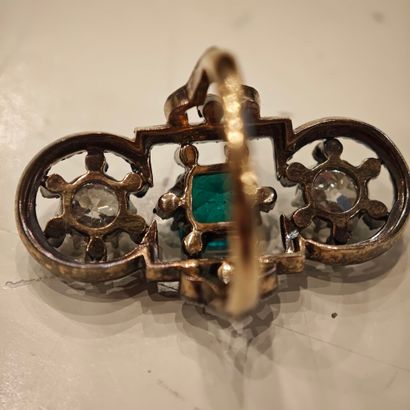 J. Delatre. Vers 1880. 
BAGUE en or 750‰...