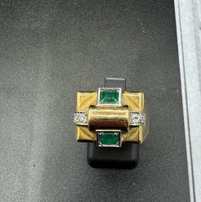 BAGUE tank en or jaune 750‰ et platine 950‰...
