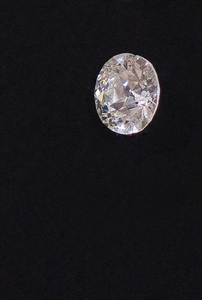 DIAMANT naturel de taille ancienne sur papier,...