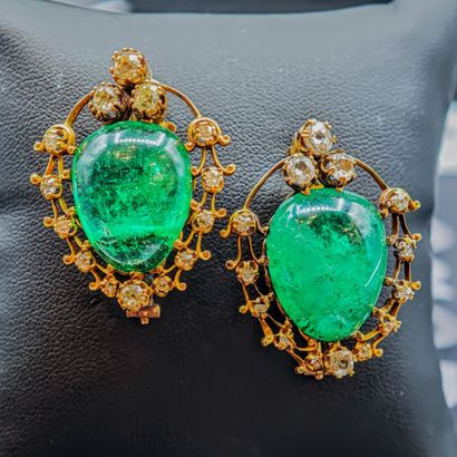 PAIRE DE BROCHES de revers en or jaune 750‰,...
