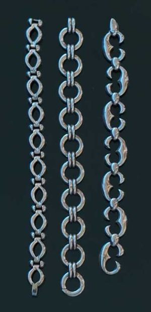 * LOT de 3 bracelets en argent sans fermoir
Poids...