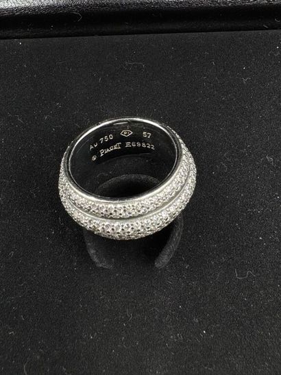 PIAGET. Possession.
ANNEAU en or gris 750‰...
