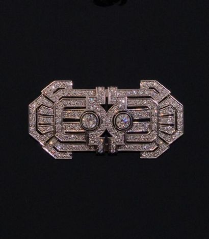 BROCHE plaque en platine 950‰ et or gris...