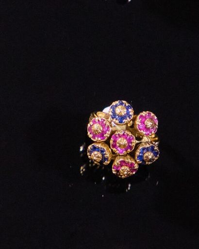 BAGUE trembleuse en or jaune 750‰ ornée de...