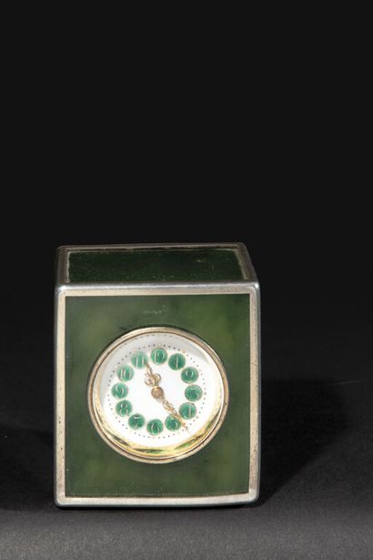 Kendall & Co, première moitié du XXe siècle.
PENDULETTE...