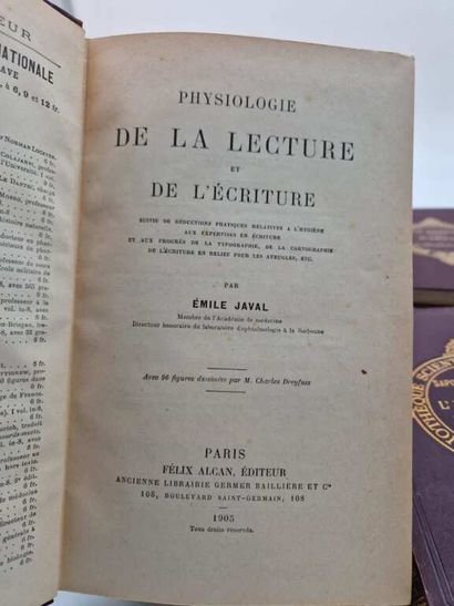 [BIBLIOTHEQUE INTERNATIONALE]. Ensemble de...