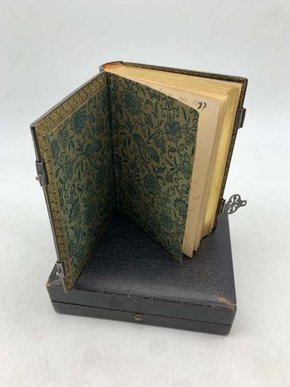 [BINDING]. Missel romain N°154. Published...