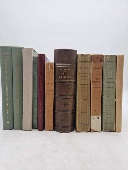 Manette. Set of 11 medical books. 4 bound,...