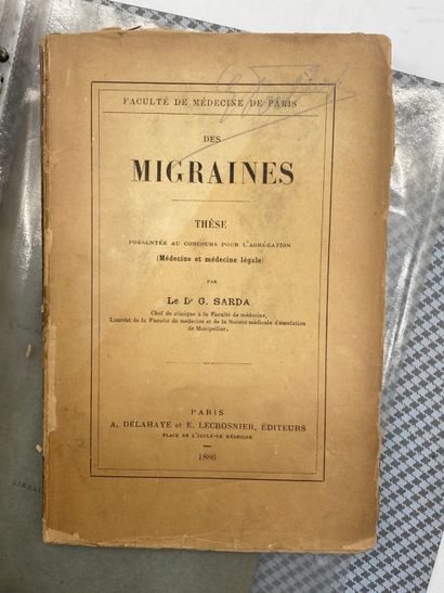 [MEDICINE]. 5 works 5 volumes in-8 paperback....