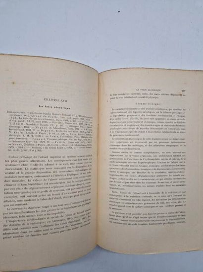 KRAFFT-EBING, Richard von. Médecine légale...