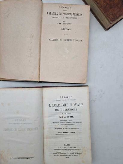 Manette: 10 medical books, two of which are...