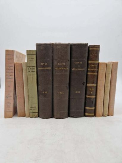 Manette. Set of works by Gustave Lebon, accompanied...