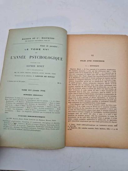 Manette. Set of 19 Miscellaneous Medical...