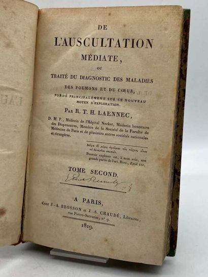 LAENNEC, René. De l'auscultation médiate...
