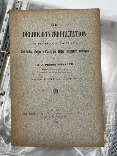[THESIS]. 9 theses, 9 volumes, in-8 paperback,...