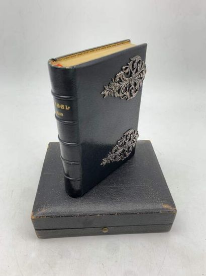 [BINDING]. Missel romain N°154. Published...