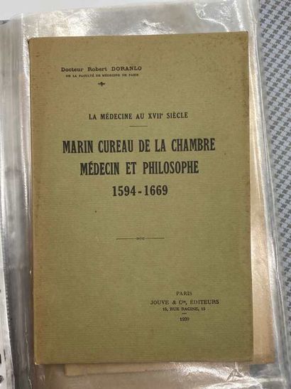 [MEDECINE]. 5 works 5 volumes in-8 paperback....