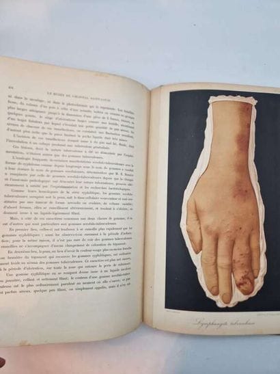 [ATLAS]. Le Musée de l'Hôpital Saint-Louis....