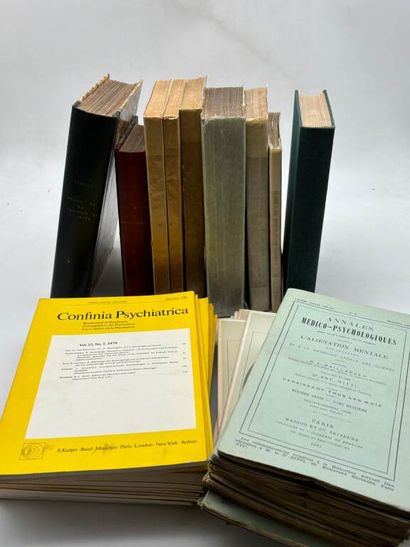 [HANDLE - PSYCHIATRY]. Set of 42 volumes...