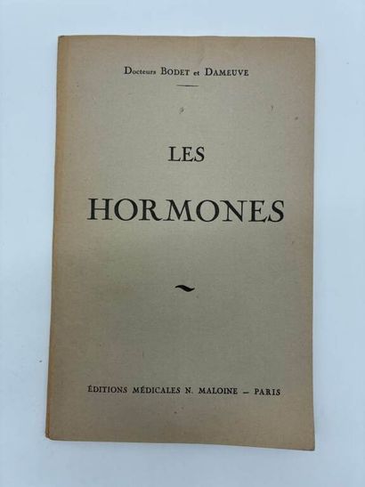 [MANETTE - MEDECINE]. Set of 28 medical books...