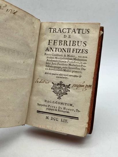FIZES, Antoine. Tractatus de Febribus.
Published...