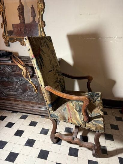 Pair of armchairs in molded natural wood,...