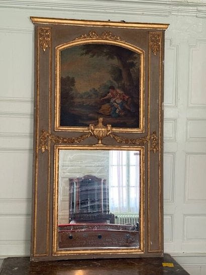 Moulded gilded and grey relacquered wood...