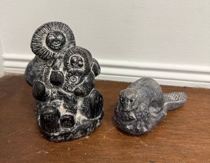 * ART INUIT. Ensemble de deux petites sculptures...