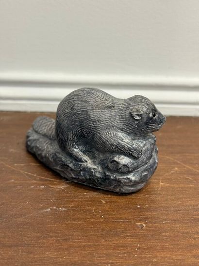 * ART INUIT. Ensemble de deux petites sculptures...
