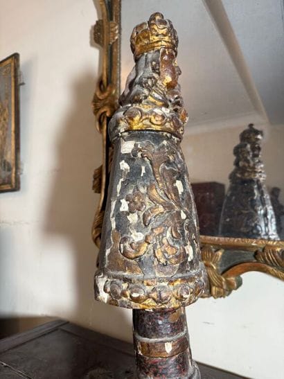 Virgin with mantle in wood carved in the...