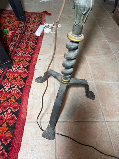 Wrought-iron floor lamp with baluster and...
