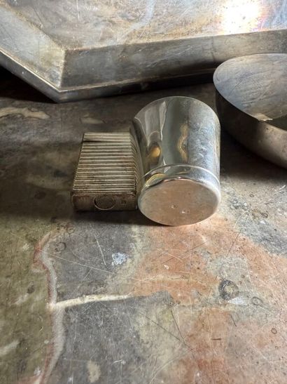 Silver-plated lot including: 
- small christening...