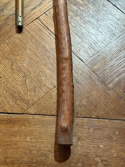 Set of three canes including: 
- Milord cane...