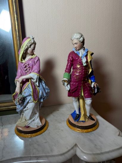 Composite lot comprising: 
- A pair of Paris...