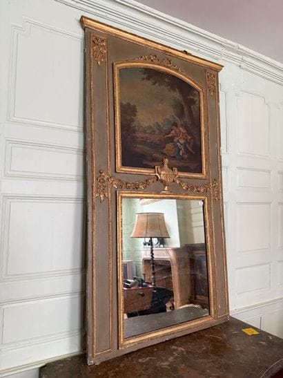 Moulded gilded and grey relacquered wood...