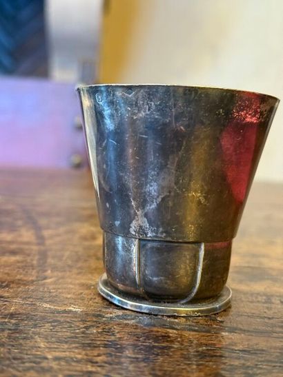 Delightful Art Deco kettledrum in 925‰ silver,...
