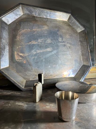 Silver-plated lot including: 
- small christening...
