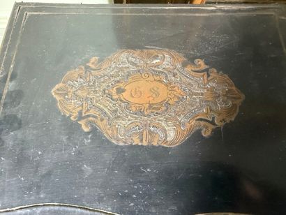 Liqueur cellar in partly black-stained mahogany...